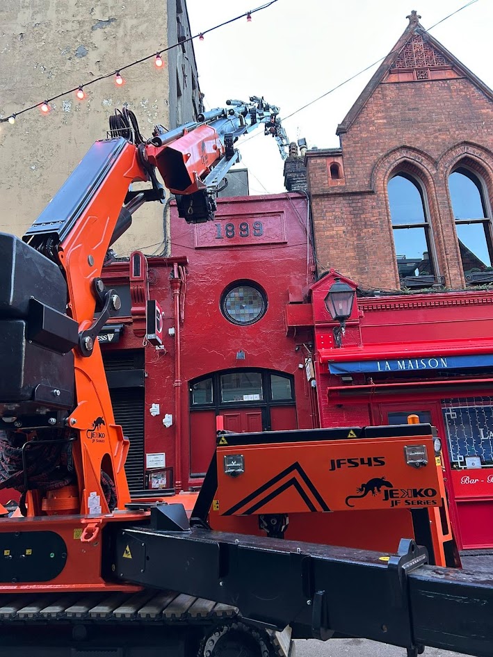 339f68c4-6ee4-4983-badb-03e4f18e9cc4 (1)